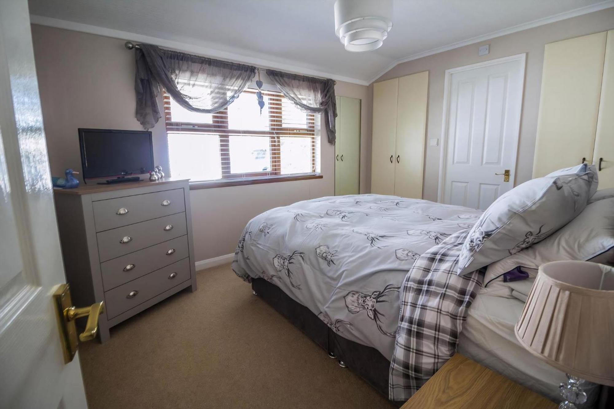 Stunning Lodge With Free Wifi For Hire At Carlton Meres In Suffolk Ref 60013M Saxmundham Exterior foto